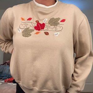 Fall/Autumn inspired crew neck sweater.